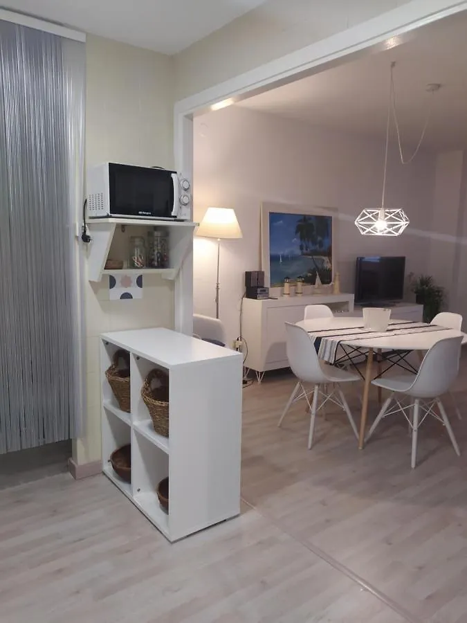 L'Ampolla Ronda Del Mar Apartment 0*,